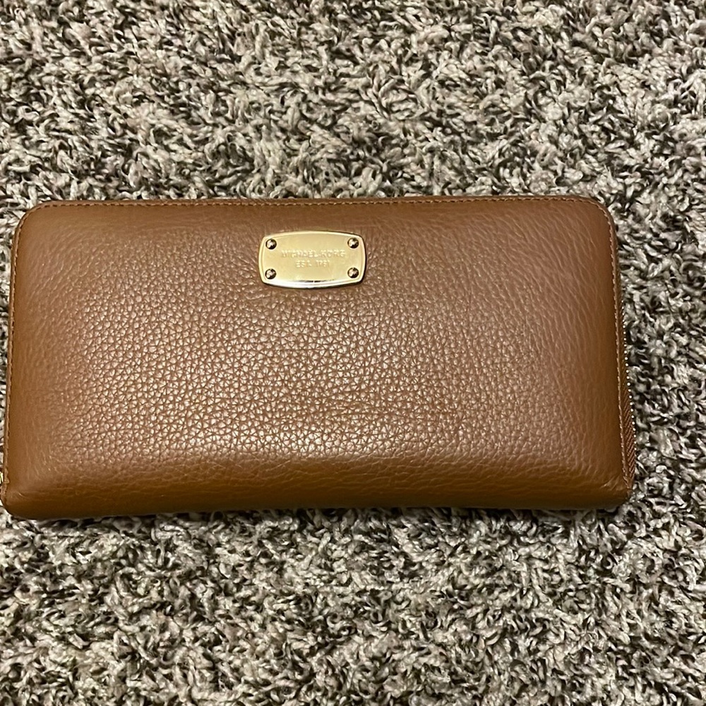 Michael Kors brown continental wallet